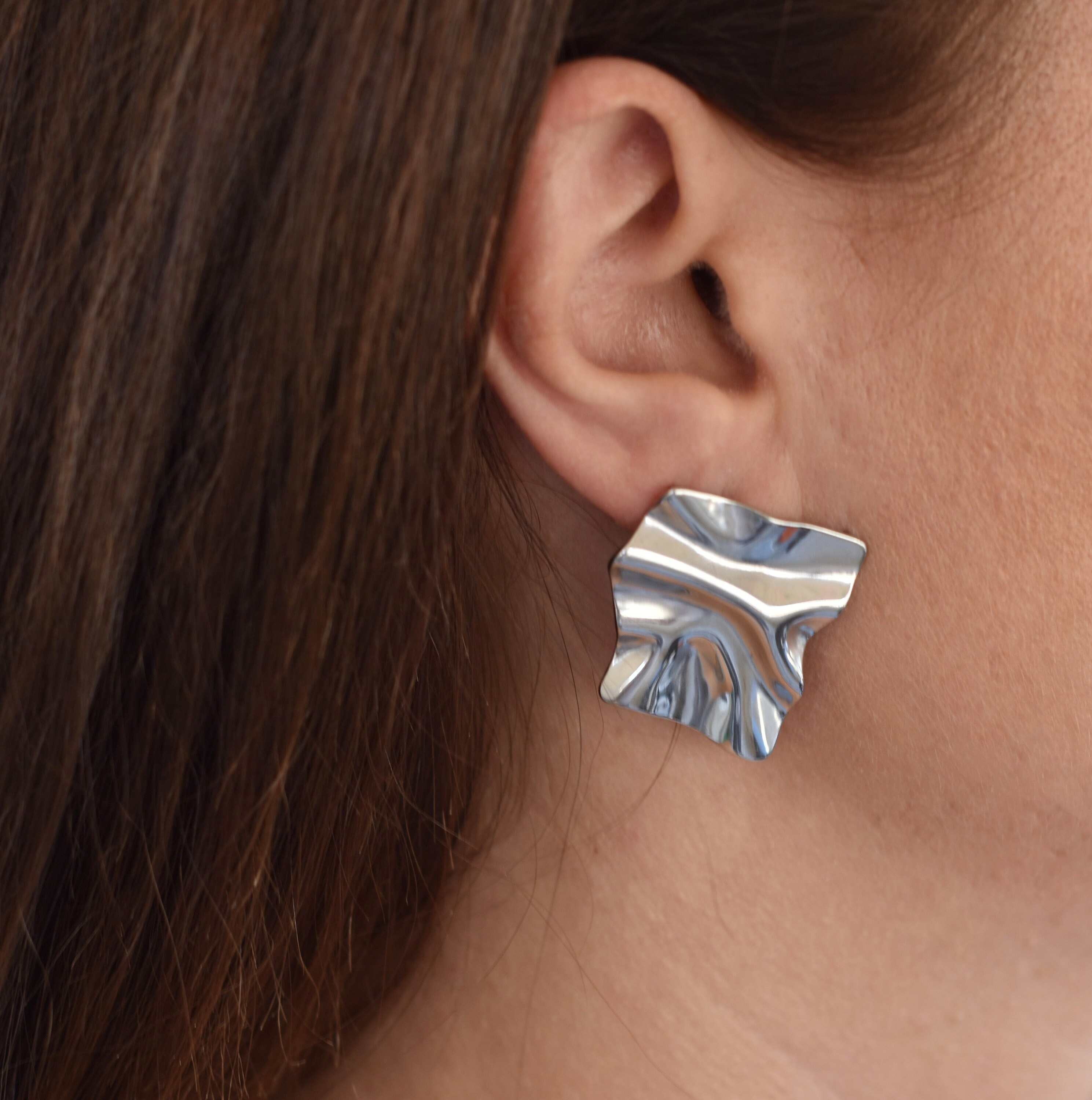 【HYERES LOR】24FW★ Triple Silver Square Slide Earrings HYERES LOR】24FW☆ Triple Silver Square Slide Earrings