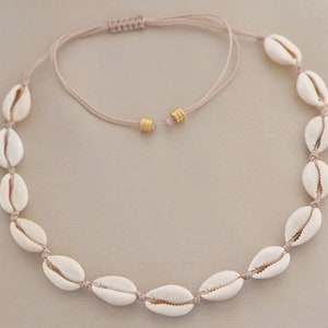 Muschel-Halskette, Kauri-Muschel-Halskette, echter natürlicher Muschel-Halsband, Boho-Sommerschmuck, verstellbar, Strandhochzeit, beige Muschel-Halskette