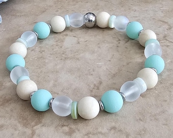 Sea Foam Glass & Aqua Green Shell Heishi Beaded Stretch Bracelet