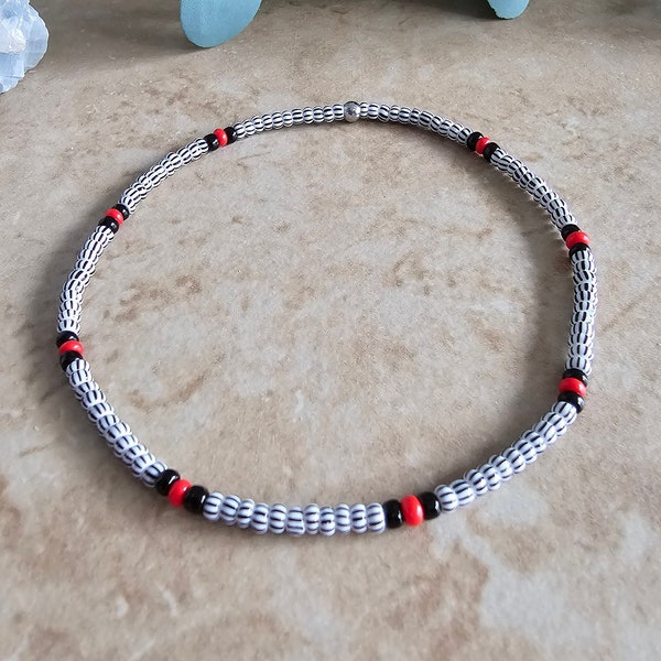 Stretch Anklet: White & Black Stripe Seed Bead Ankle Bracelet with Red, Unique Anklet, Boho Jewelry, Beaded Anklet, Minimalist Anklet