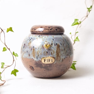 Handmade Ceramic Pet Urn: Custom Memorial Keepsake with Gold Heart
