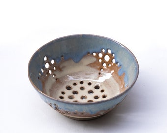 handmade stoneware Berry Bowl/Colander/strainer