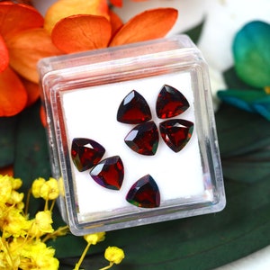 Almandine 6.02Ct 7Pcs Natural Vivid Blood Red Almandine Garnet S1394