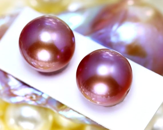 11.10mm 19.75Ct 2Pcs Aubergine Color Cultured Pearl S2384