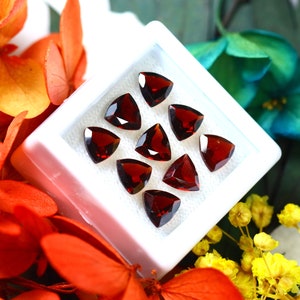Almandine 7.13Ct 9Pcs Natural Vivid Blood Red Almandine Garnet S1454