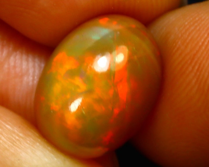 4.32Ct Natural Ethiopian Play of Color Opal S1725