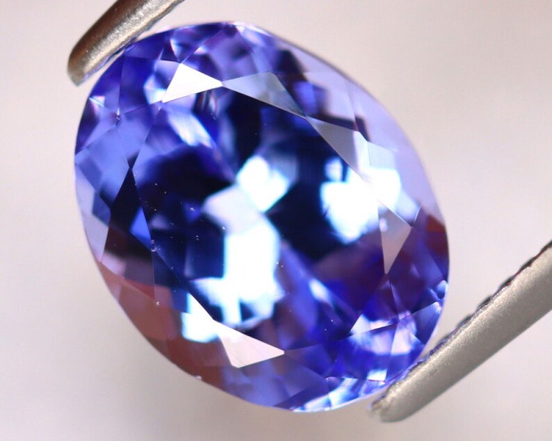 2.18Ct Natural VVS Purplish Blue Tanzanite S1343