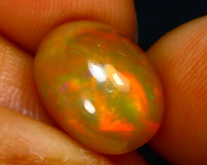 4.32Ct Natural Ethiopian Play of Color Opal S1725