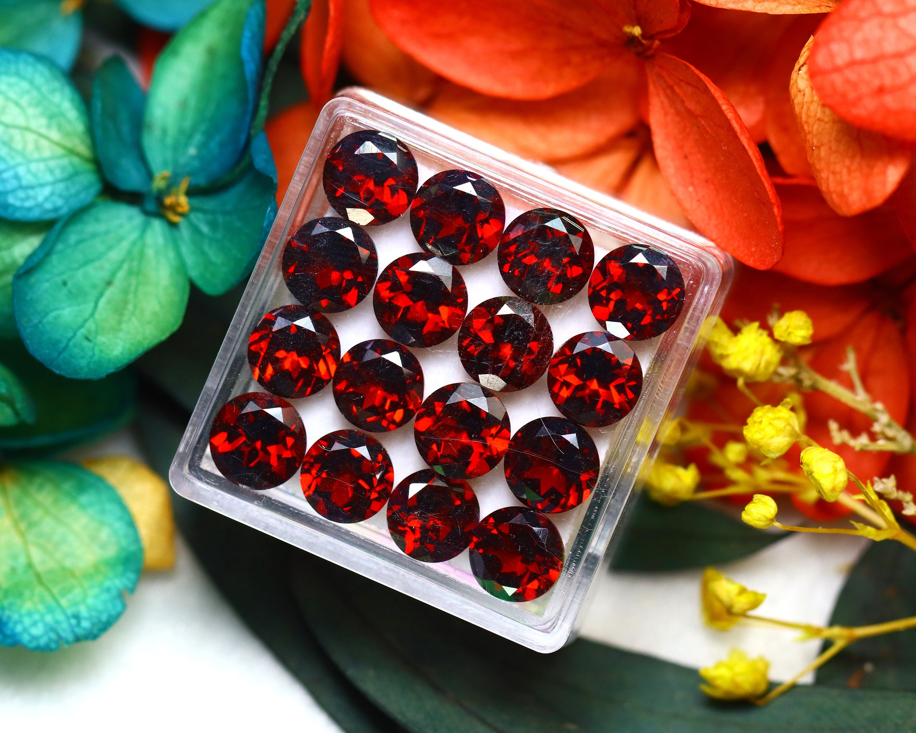 Almandine 16.28ct 16pcs Natural Vivid Blood Red Almandine Garnet