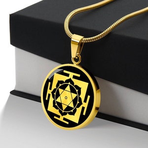 Lakshmi Yantra Necklace, Hindu Mythology, Laxmi Yantra, Hindu Goddess, Hindu Necklace, Sacred geometry, Spiritual Jewelry,