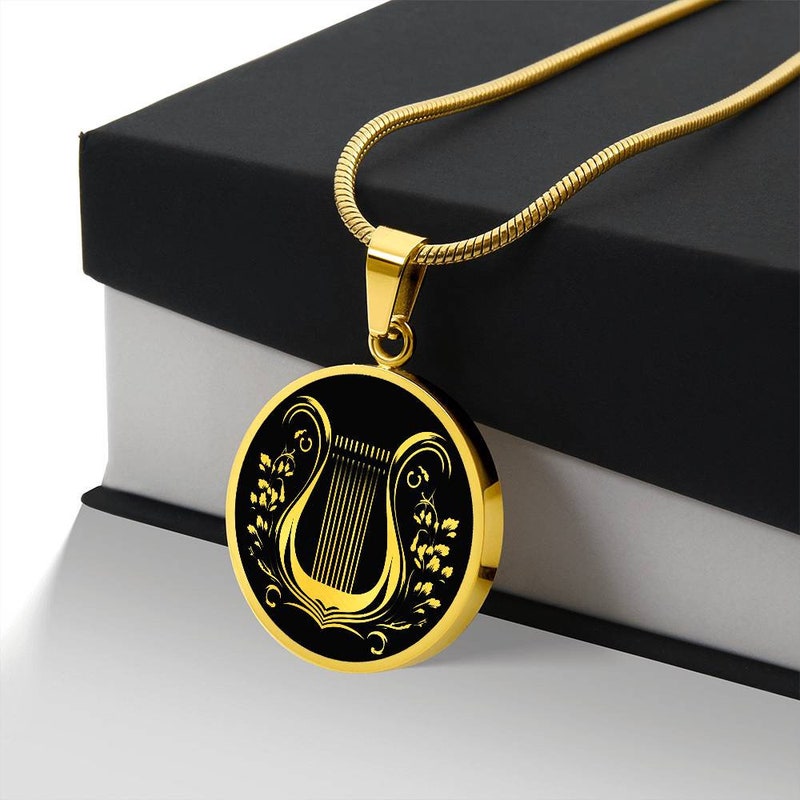 Lyre Bracelet main image 1