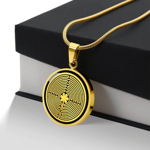 Personalized Labyrinth Necklace, Maze Necklace, Chartres Cathedral, Art Pendant, Sacred Geometry Amulet, Labyrinth Pendant, Journey Necklace