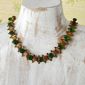 Delicate Antique Gold Tone Victorian Emerald Rhinestone Collar Necklace 1910s image 4