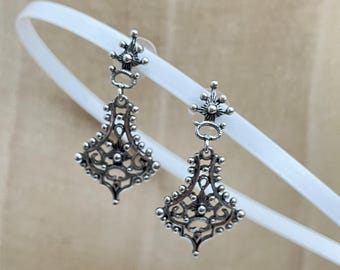 Vintage Pierced Filigree Chandelier Drop Earrings Bohemian Victorian-Revival