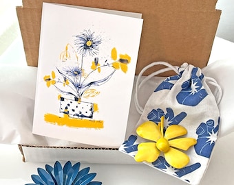 Gift Wrap Add On With Personalized Notecard