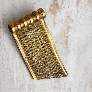 Vintage Art Deco 1920s 1930s Pierced Filigree Brass Dress Clip