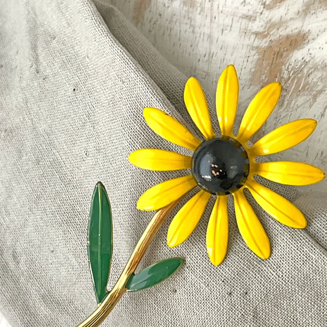 Broche Vintage Fleur Marguerite – Bijou Ancien Original – Superbe état