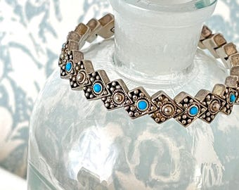 Vintage Faux Turquoise Blue Southwest Style Silver Tone Bracelet