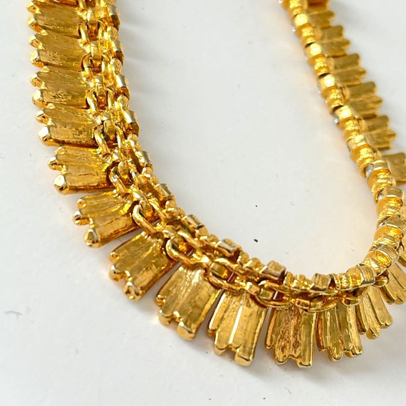 Vintage 80s Gold Tone and Rhinestone Statement Ch… - image 7