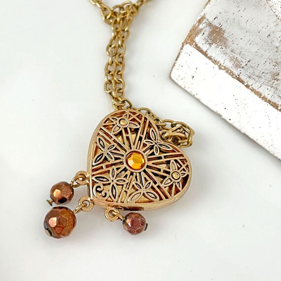 Vintage Ornate Gold Tone 1960s Heart Locket Neckl… - image 8