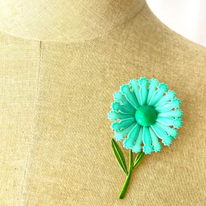 Retro Enamel Aqua Mod 1960s Flower Power Brooch Painted Pin