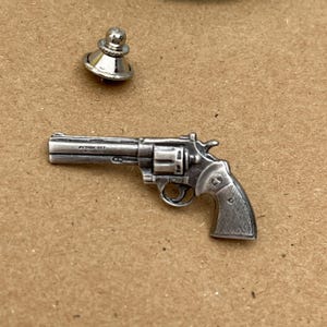Vintage Python 357 Revolver Handgun Lapel Pin Tie Tack Pewter Silver Tone Miniature Casting