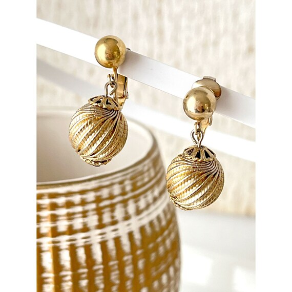 Vintage Coro Dangle Gold Tone Bead Clip Earrings … - image 3