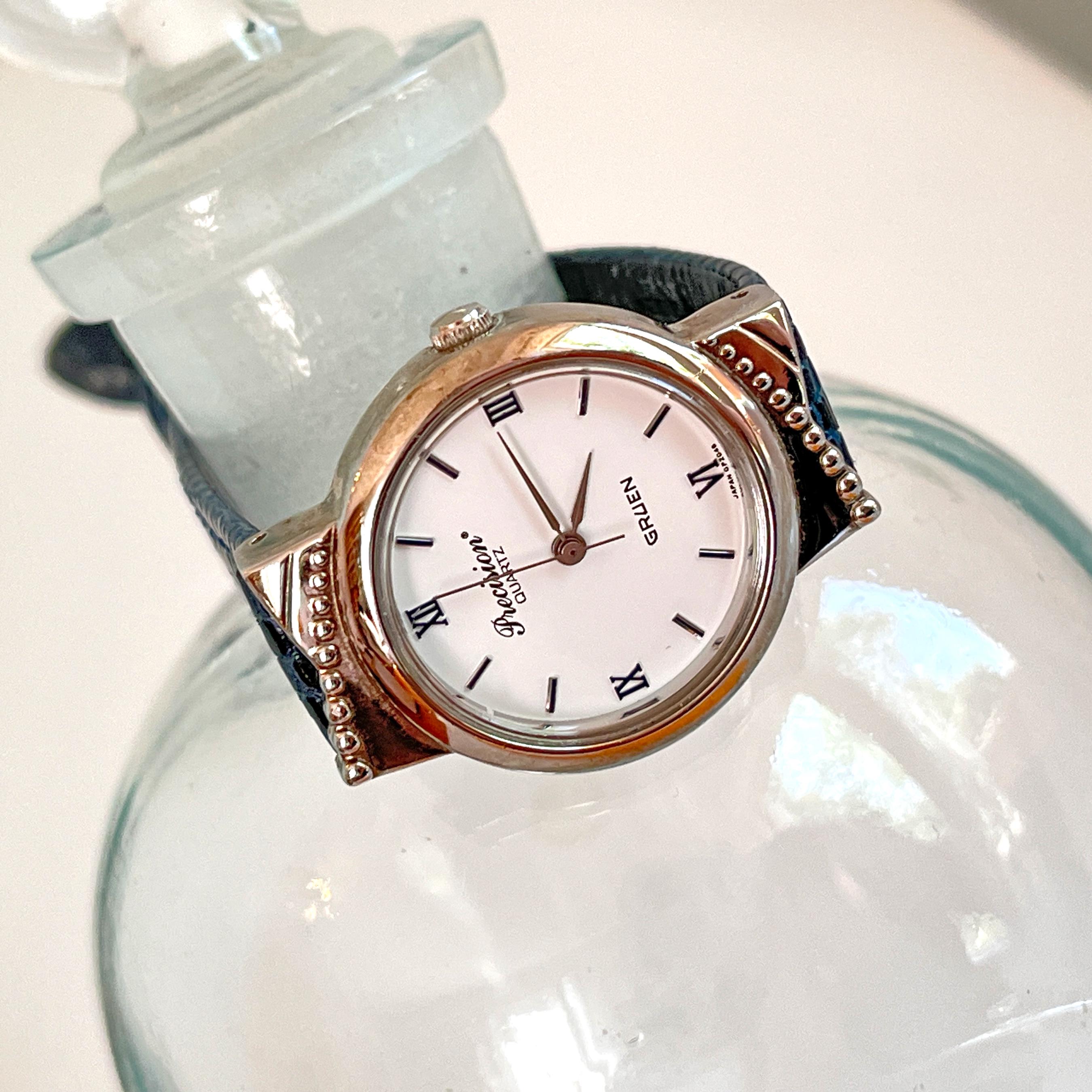 Vintage Gruen Ladies Watch 70.s TV face integrated Bracelet, navy dial Precision by Gruen Silver-tone Watch | Blue Dial Quartz  main image 2