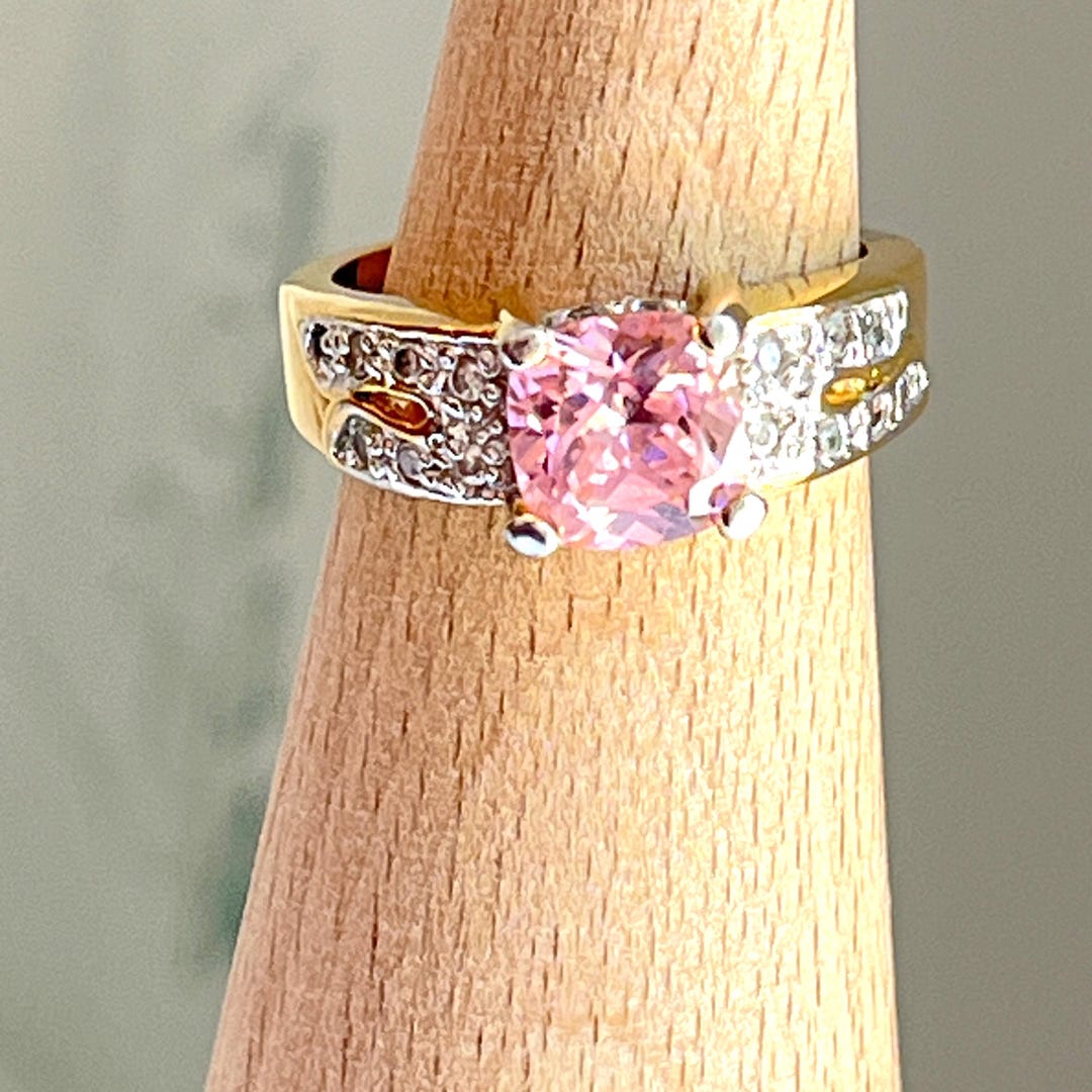 Vintage Pale Pink Rhinestone Ring EDCO 1990s Size 9 - Etsy