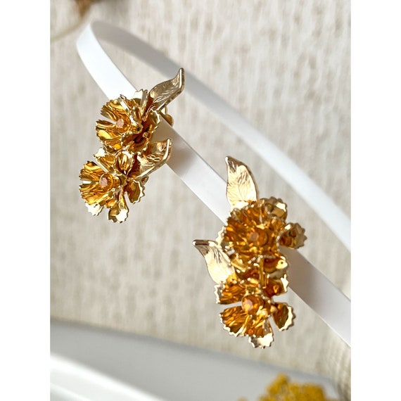 Vintage Coro Topaz Polished Gold Floral Clip Earri