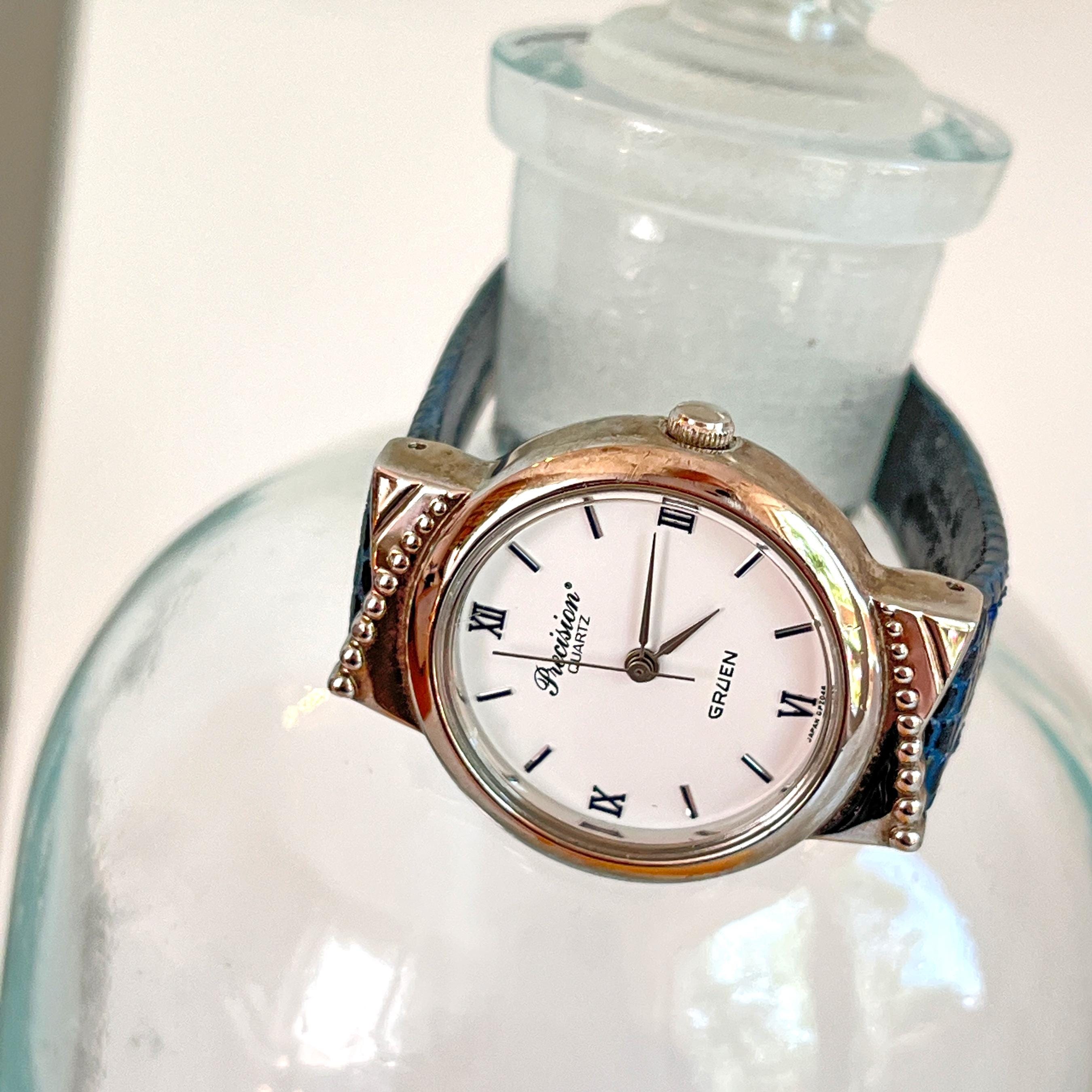 Vintage Gruen Ladies Watch 70.s TV face integrated Bracelet, navy dial Precision by Gruen Silver-tone Watch | Blue Dial Quartz  main image 4