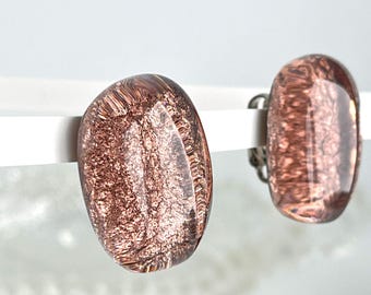 Pendientes coleccionables vintage de lucita rosa con clip