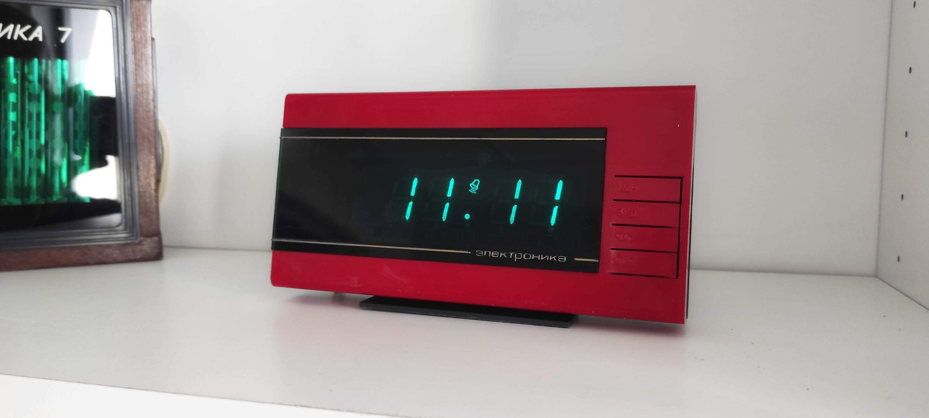 Refurbished Soviet VFD Working Alarm Table Clock Elektronika 6