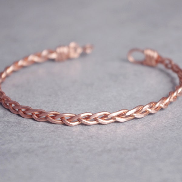 Bracelet en fil de cuivre pur. Bracelet manchette en fil de fer. Tresse délicate. Cadeau pour votre femme, petite amie, fiancé, épouse pour anniversaire, anniversaire