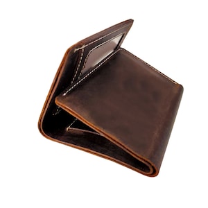 Genuine Leather tri-fold wallet in hunter leather Finish - For Front pockets as well