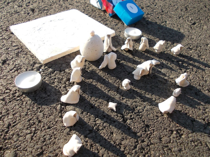 EASTER Nativity set 25 piece nativity set for advent calendar Etsy