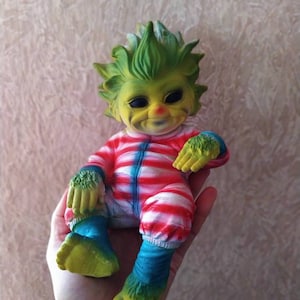 Vintage Grinch Latex Toy / Green Collectible