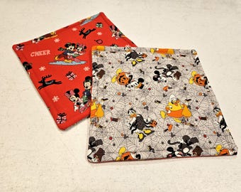 Mickey and Minnie Mouse Potholders: Reversible Holiday Trivets, Set of 2