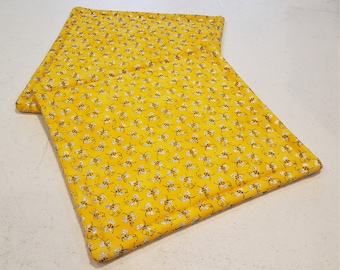 Juego de 2 agarraderas con diseño de abejas de miel