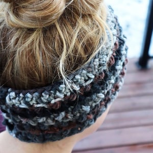 Crochet Pattern - Chunky Crochet Ear Warmer, Winter Accessory, Easy Crochet Pattern, Chunky Yarn, Beginner Crochet