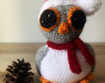 Crochet Pattern - Holiday Baby Snowy Owl, Christmas Decor, Amigurumi, Plush Toy, Home Decor, Holiday Ornament