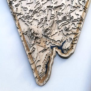 Carte topographique en bois 3D avec contours du Nevada, cadeau chasseur unique