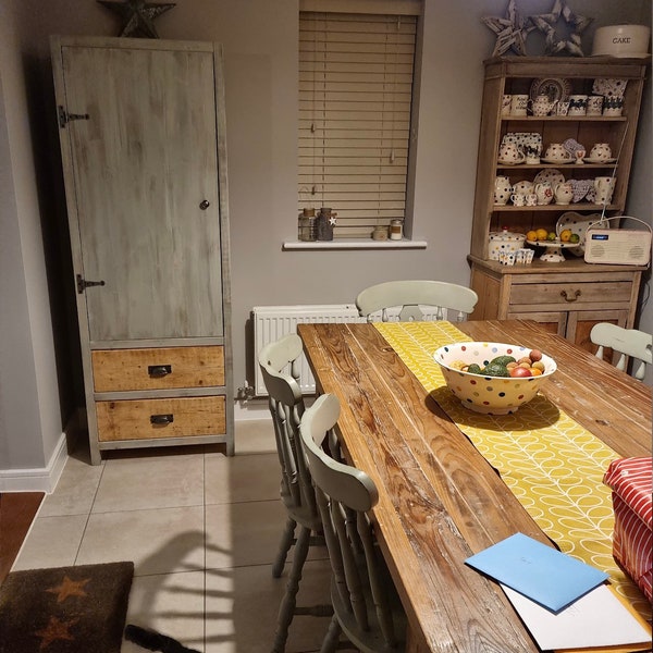 Kitchen larder units