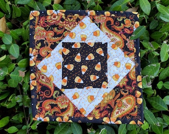 Candy Corn Mug Rug Candy Corn Pot Holder Hot Pad Halloween Kitchen Decoration Bohemian Paisley Print Grunge Stars Fall Kitchen