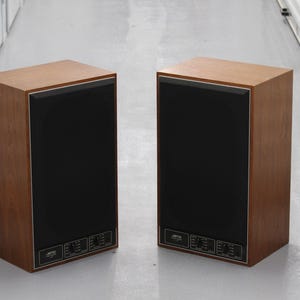 Danemark Jamo Bookshelf Hi Fi speakers PAIR Home theater Home cinema 1970s