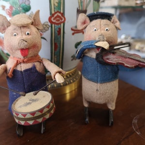 Vintage German toy Pig figurine Pig automata Pig automaton Musician Violinist Violin Drum Mechanical toy Antique toy Gift 1930s
