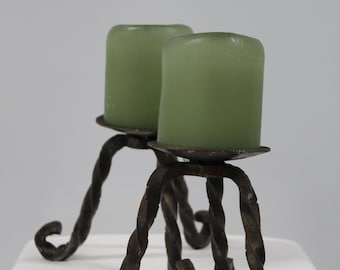 ヴィンテージ鋳鉄製チューリップフラワーキャンドルホルダーセット