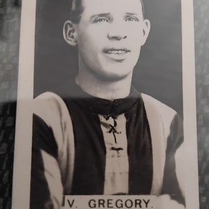 Vintage 1923 Champion berühmte Fußballkapitäne, Karte # 50.Handelskarte mit Val gregory (Wolverhampton Wanderers).