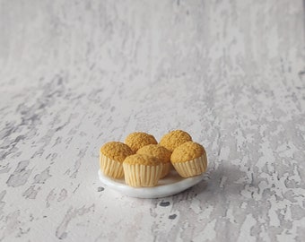 Miniature plain cupcakes, dollhouse miniatures, 1 12 scale, one inch scale, cafe, bakery, diorama, buns, afternoon tea, minis