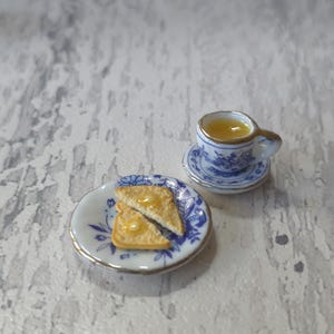 Miniature breakfast, miniature tea and toast, miniatures, tiny food, miniature toast, 1:12 scale, miniature tea set, teaset